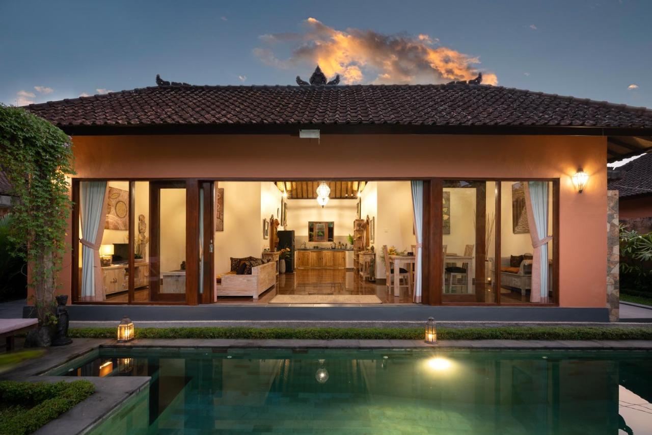 Genie Private Villa By Travellink Bali Ubud Exteriör bild